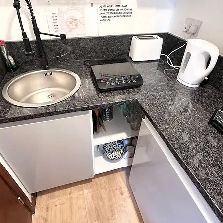 A Single Room In Headington, Near Oxford Brookes University, 15 Minutes By Bus To City Centre Exterior photo